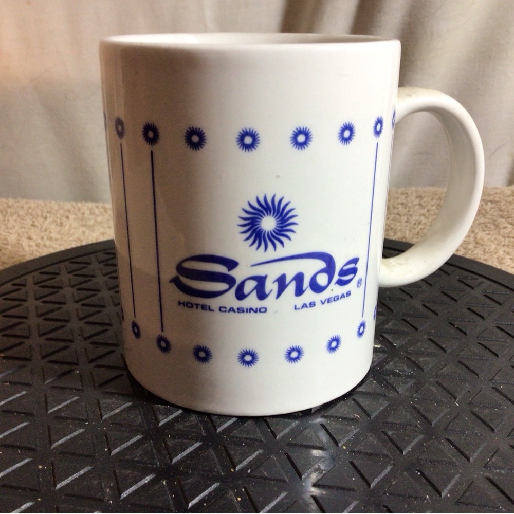 SANDS HOTEL CASINO Las Vegas White/Blue Ceramic Coffee/Tea Mug pre-owned